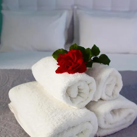 Sugar Aparthotel 4*