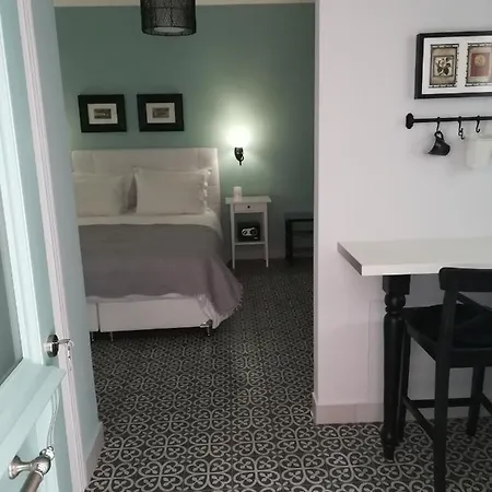Sugar Aparthotel *