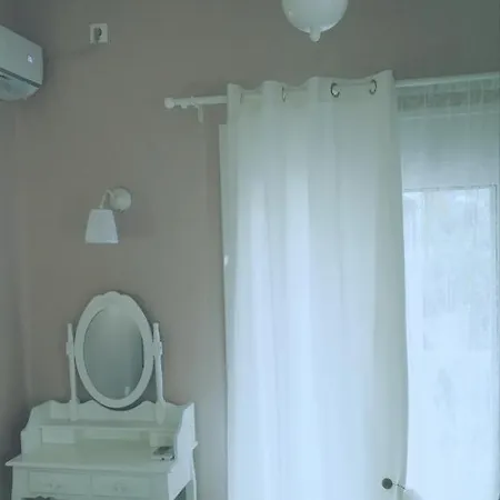 Sugar Aparthotel 4*