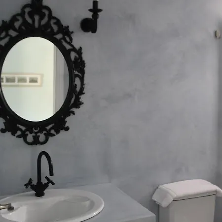 Sugar Aparthotel 4*