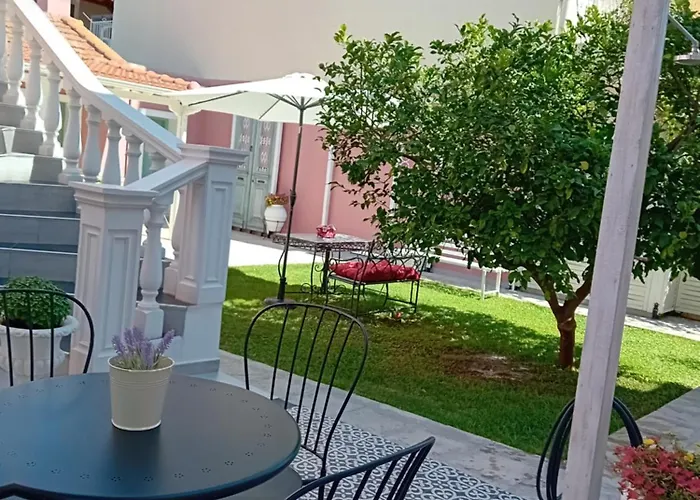 Апарт-отель Sugar 4*